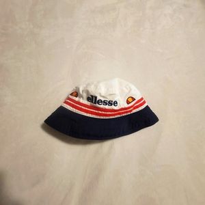 Ellesse bucket hat